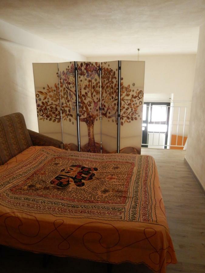 Appartamento In Centro Casa Vacanza Шикли Экстерьер фото